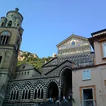 Francesca House Atrani