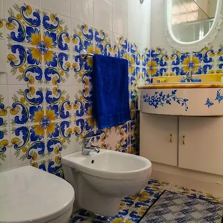 Francesca House Apartment *
