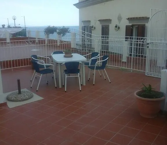 Апартаменты Francesca House *