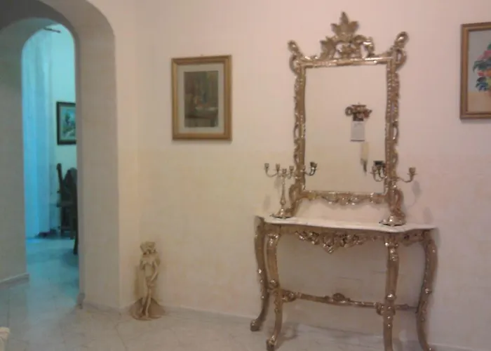 Апартаменты Francesca House